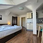 Vysta Hotel 3*