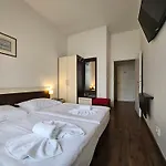 Hotel Vysta 3*