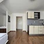 Vysta 3*