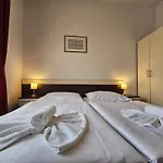 Hotel Vysta 3*