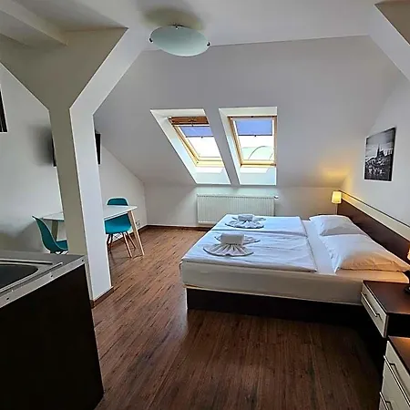 Vysta Hotel 3*