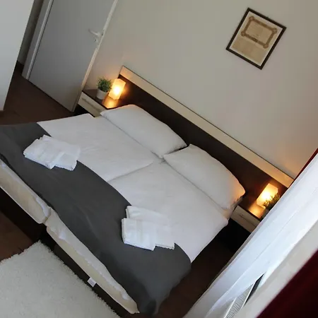 Hotell Vysta 3*