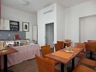 酒店 维思达公寓 3*
